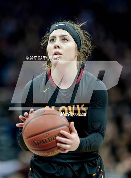 Thumbnail 2 in Clovis West vs Archbishop Mitty (CIF State Open Final) photogallery.