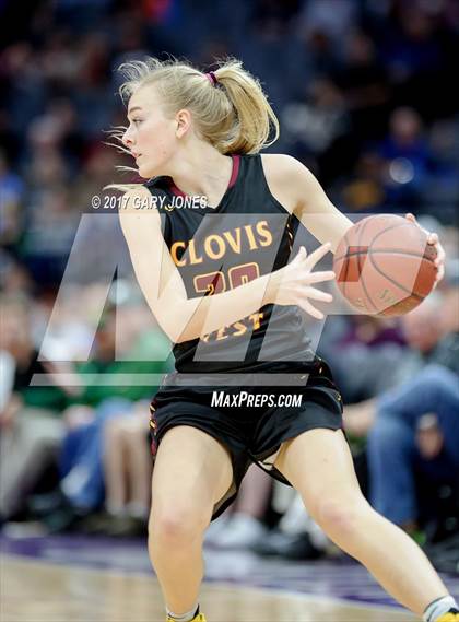 Thumbnail 1 in Clovis West vs Archbishop Mitty (CIF State Open Final) photogallery.