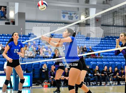 Thumbnail 3 in Fayetteville vs Bryant (AAA 7A 1st Round Playoff) photogallery.