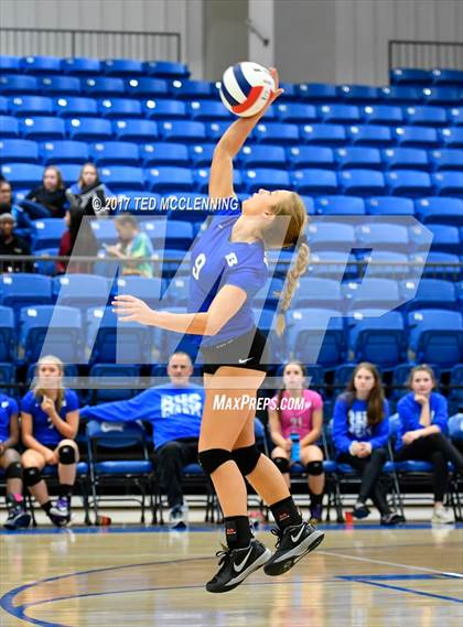 Thumbnail 1 in Fayetteville vs Bryant (AAA 7A 1st Round Playoff) photogallery.