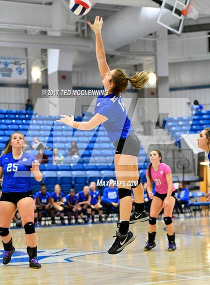 Thumbnail 2 in Fayetteville vs Bryant (AAA 7A 1st Round Playoff) photogallery.