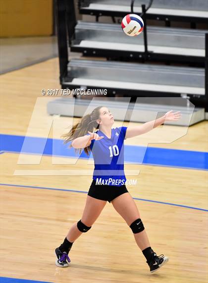 Thumbnail 1 in Fayetteville vs Bryant (AAA 7A 1st Round Playoff) photogallery.