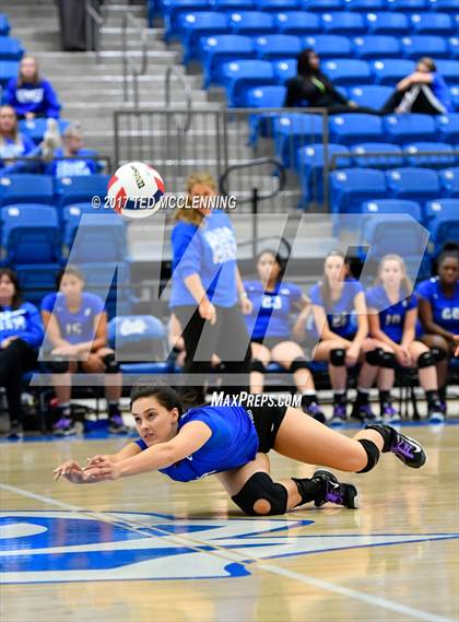 Thumbnail 2 in Fayetteville vs Bryant (AAA 7A 1st Round Playoff) photogallery.