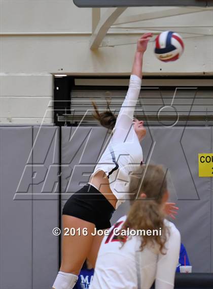 Thumbnail 3 in Churchill vs Clark (NEISD Invitational) photogallery.