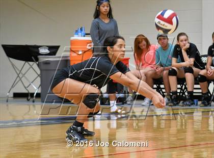 Thumbnail 3 in Churchill vs Clark (NEISD Invitational) photogallery.