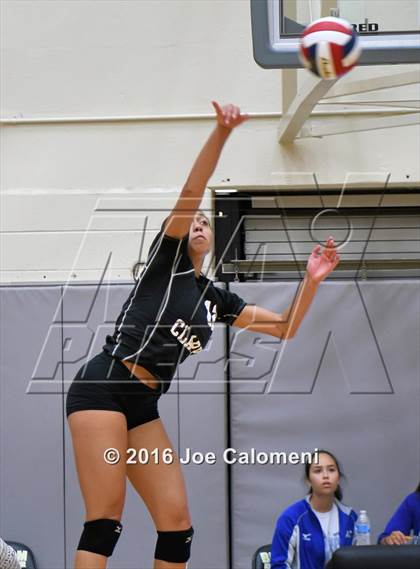 Thumbnail 2 in Churchill vs Clark (NEISD Invitational) photogallery.