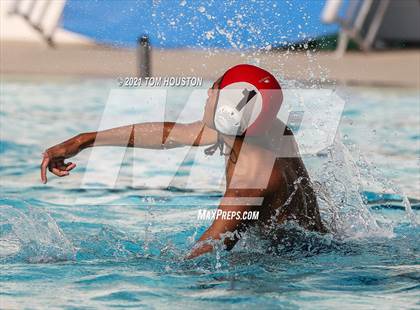 Thumbnail 3 in Monrovia vs Pasadena photogallery.