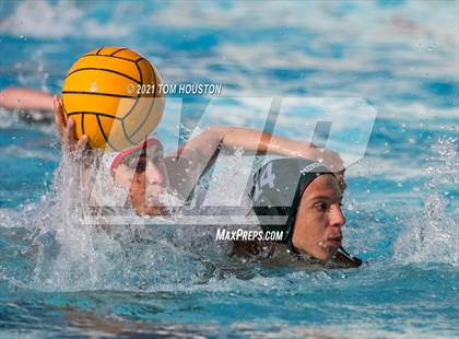 Thumbnail 3 in Monrovia vs Pasadena photogallery.