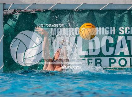 Thumbnail 3 in Monrovia vs Pasadena photogallery.