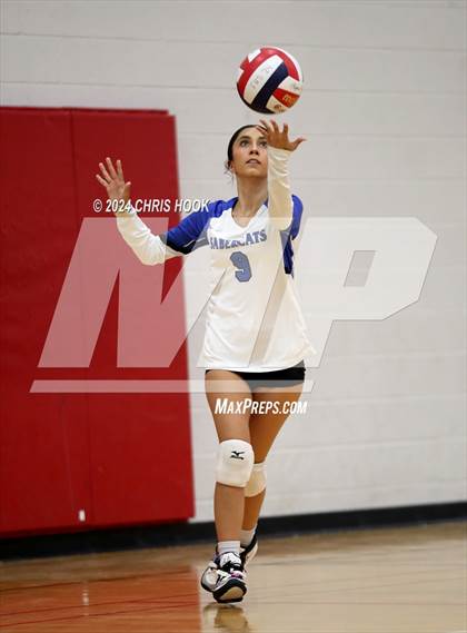 Thumbnail 3 in San Tan Foothills vs Globe (The Florence VB Invitational) photogallery.