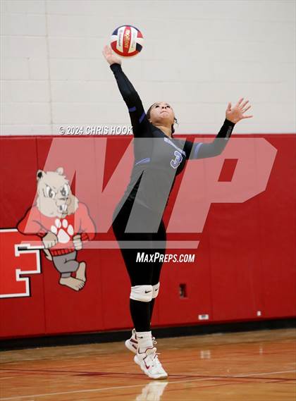 Thumbnail 3 in San Tan Foothills vs Globe (The Florence VB Invitational) photogallery.