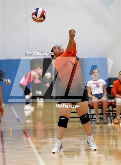 Thumbnail 3 in San Tan Foothills vs Globe (The Florence VB Invitational) photogallery.
