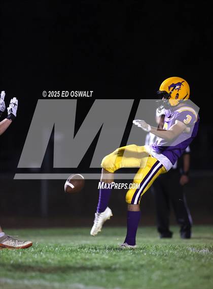 Thumbnail 1 in Willits @ Middletown photogallery.
