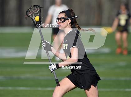 Thumbnail 3 in Nanuet @ Brewster photogallery.