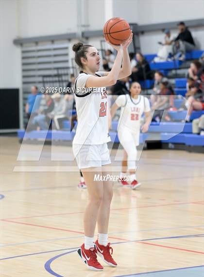 Thumbnail 3 in Fairmont Prep vs. Long Island Lutheran (Nike Tournament of Champions) photogallery.