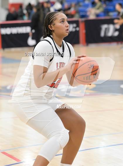 Thumbnail 2 in Fairmont Prep vs. Long Island Lutheran (Nike Tournament of Champions) photogallery.