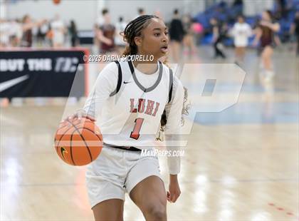 Thumbnail 3 in Fairmont Prep vs. Long Island Lutheran (Nike Tournament of Champions) photogallery.