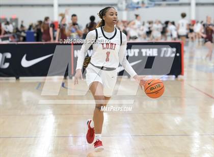 Thumbnail 2 in Fairmont Prep vs. Long Island Lutheran (Nike Tournament of Champions) photogallery.