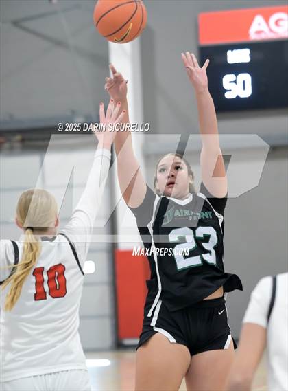 Thumbnail 2 in Fairmont Prep vs. Long Island Lutheran (Nike Tournament of Champions) photogallery.