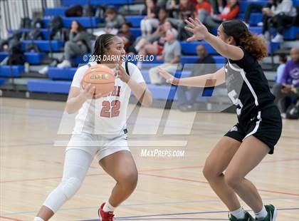 Thumbnail 1 in Fairmont Prep vs. Long Island Lutheran (Nike Tournament of Champions) photogallery.
