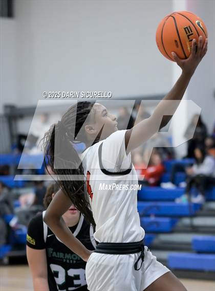 Thumbnail 1 in Fairmont Prep vs. Long Island Lutheran (Nike Tournament of Champions) photogallery.