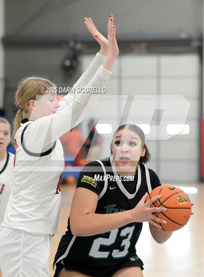 Thumbnail 1 in Fairmont Prep vs. Long Island Lutheran (Nike Tournament of Champions) photogallery.