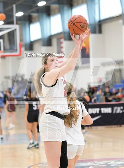 Thumbnail 2 in Fairmont Prep vs. Long Island Lutheran (Nike Tournament of Champions) photogallery.