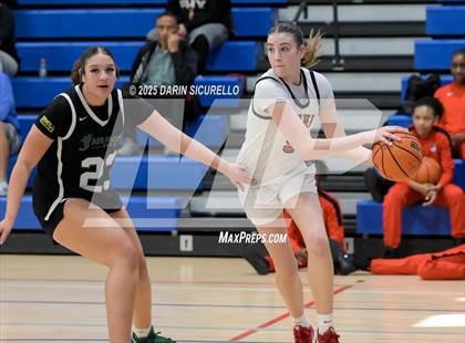 Thumbnail 2 in Fairmont Prep vs. Long Island Lutheran (Nike Tournament of Champions) photogallery.