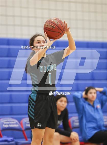 Thumbnail 2 in Mendota vs. Kingsburg (Selma Shoot-Out Tournament) photogallery.
