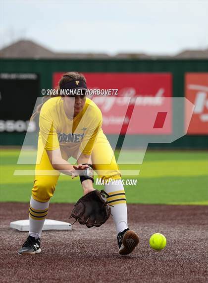 Thumbnail 1 in Forney vs McKinney (Forney Tournament) photogallery.
