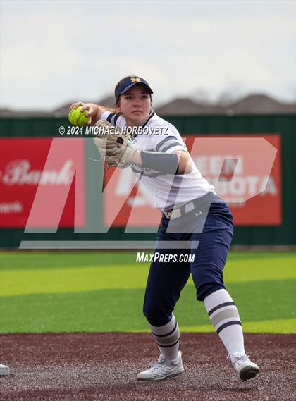 Thumbnail 2 in Forney vs McKinney (Forney Tournament) photogallery.