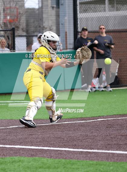 Thumbnail 1 in Forney vs McKinney (Forney Tournament) photogallery.