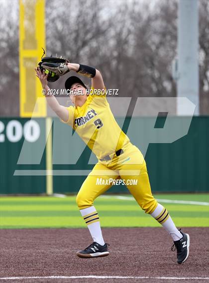 Thumbnail 3 in Forney vs McKinney (Forney Tournament) photogallery.