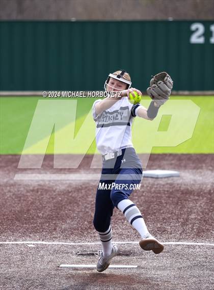 Thumbnail 2 in Forney vs McKinney (Forney Tournament) photogallery.