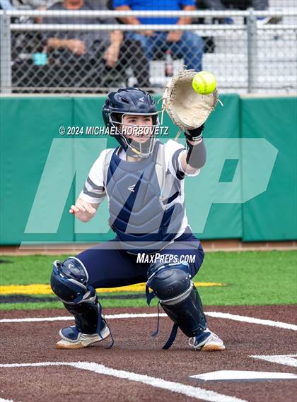 Thumbnail 3 in Forney vs McKinney (Forney Tournament) photogallery.