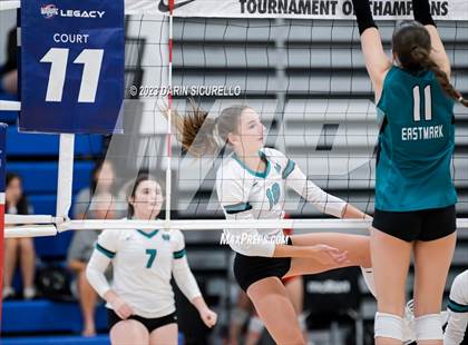 Thumbnail 3 in North Oldham vs. Eastmark (Nike Tournament of Champions) photogallery.