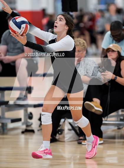 Thumbnail 3 in North Oldham vs. Eastmark (Nike Tournament of Champions) photogallery.