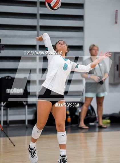 Thumbnail 1 in North Oldham vs. Eastmark (Nike Tournament of Champions) photogallery.