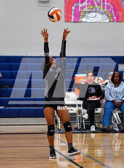 Thumbnail 3 in Caldwell vs Manor New Tech photogallery.