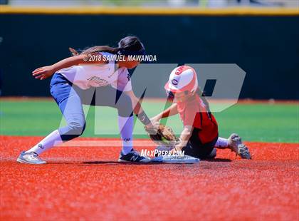Thumbnail 2 in Notre Dame (SO) vs Cleveland photogallery.