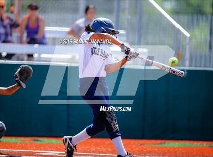 Thumbnail 3 in Notre Dame (SO) vs Cleveland photogallery.