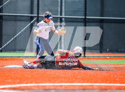 Thumbnail 1 in Notre Dame (SO) vs Cleveland photogallery.