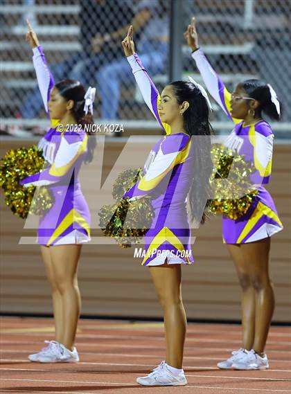 Thumbnail 3 in Lynwood vs. Mark Keppel photogallery.