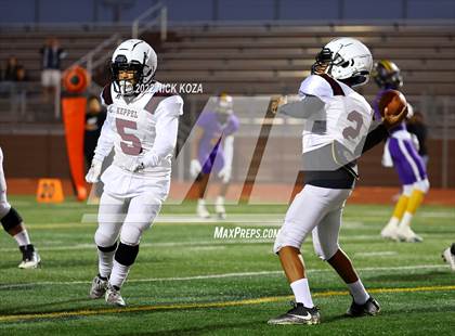 Thumbnail 3 in Lynwood vs. Mark Keppel photogallery.