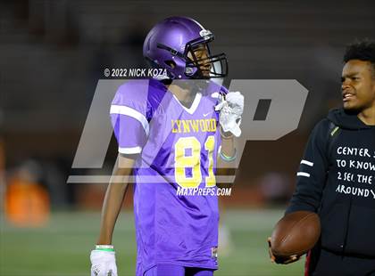 Thumbnail 3 in Lynwood vs. Mark Keppel photogallery.