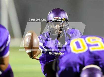 Thumbnail 3 in Lynwood vs. Mark Keppel photogallery.