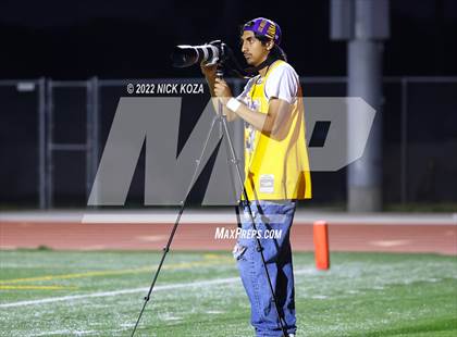 Thumbnail 3 in Lynwood vs. Mark Keppel photogallery.