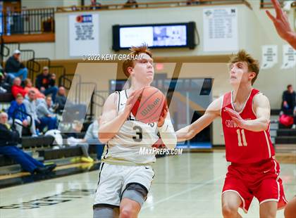 Thumbnail 3 in Crown Point vs Noblesville (Holiday Tournament) photogallery.