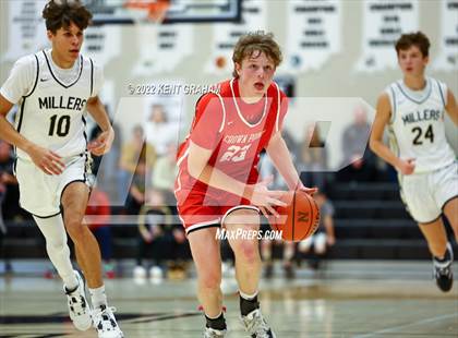 Thumbnail 2 in Crown Point vs Noblesville (Holiday Tournament) photogallery.
