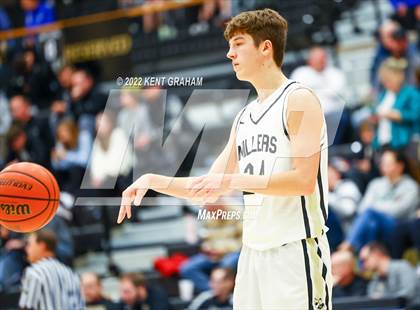 Thumbnail 3 in Crown Point vs Noblesville (Holiday Tournament) photogallery.